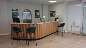 Photo du comptoir de la nouvelle agence Gold Service Neuchâtel en Suisse