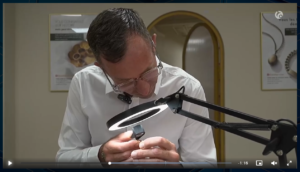 Extrait du reportage de Canal Alpha consacré aux Journées de l’Estimation organisées par Gold Service dans son agence de Neuchâtel, du 01 au 03 octobre 2026.